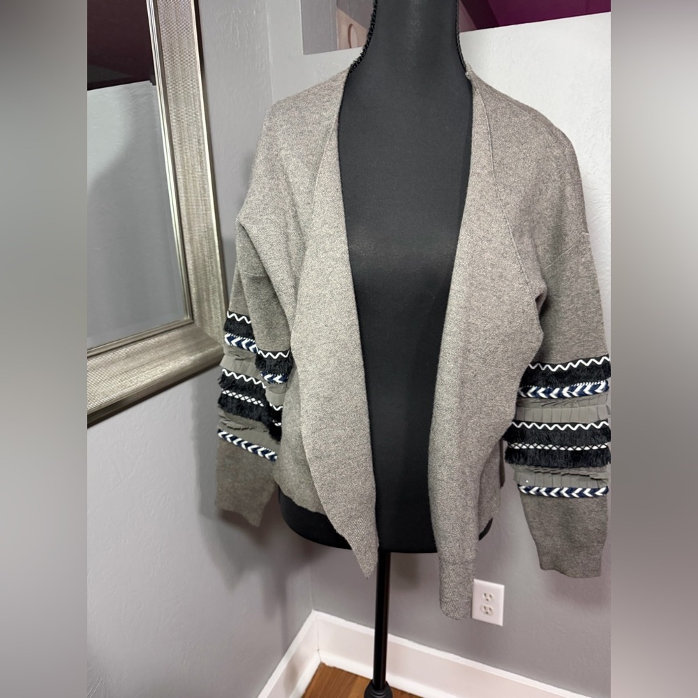NWOT THML x Anthropologie Fringe Embroidered Sleeve Details Grey Cardigan Small